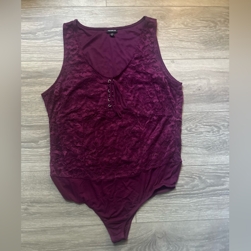 Torrid Wine Lace Lace-up Sleeveless Bodysuit Size L Fall Halloween Party Holiday